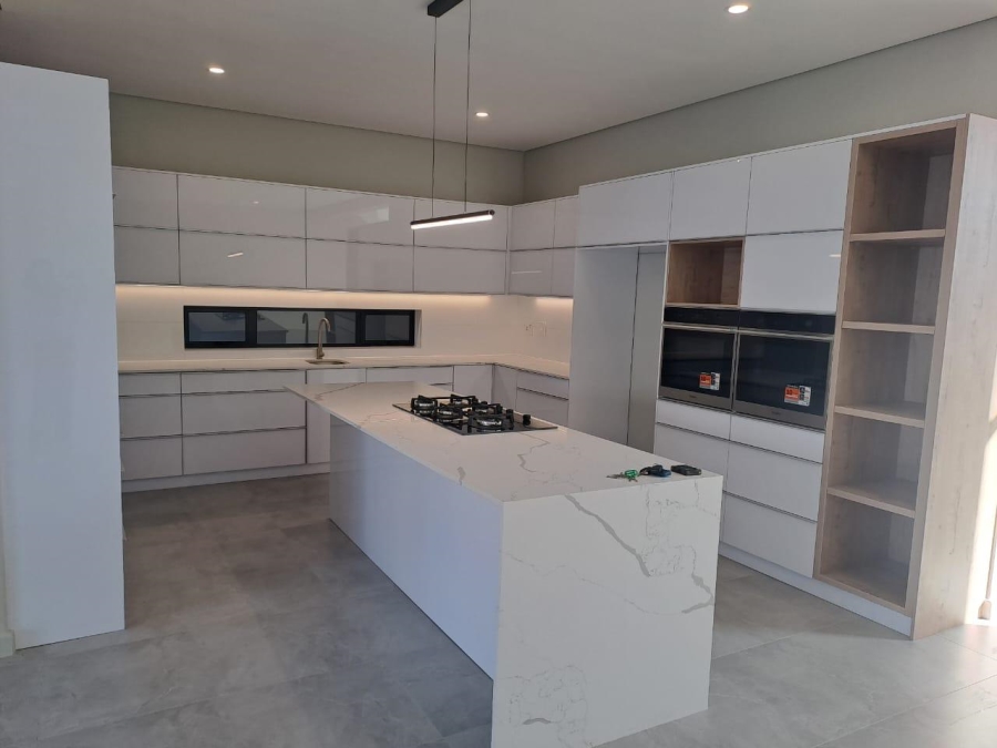 4 Bedroom Property for Sale in Sandown Western Cape